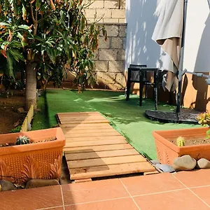 https://apartamento-el-carmen-2.tenerifehoteles.net