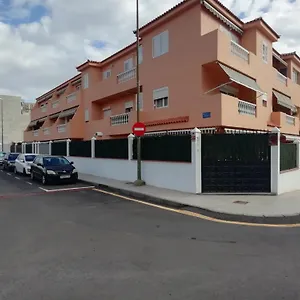 https://avenida-deluxe-candelaria.tenerifehoteles.net